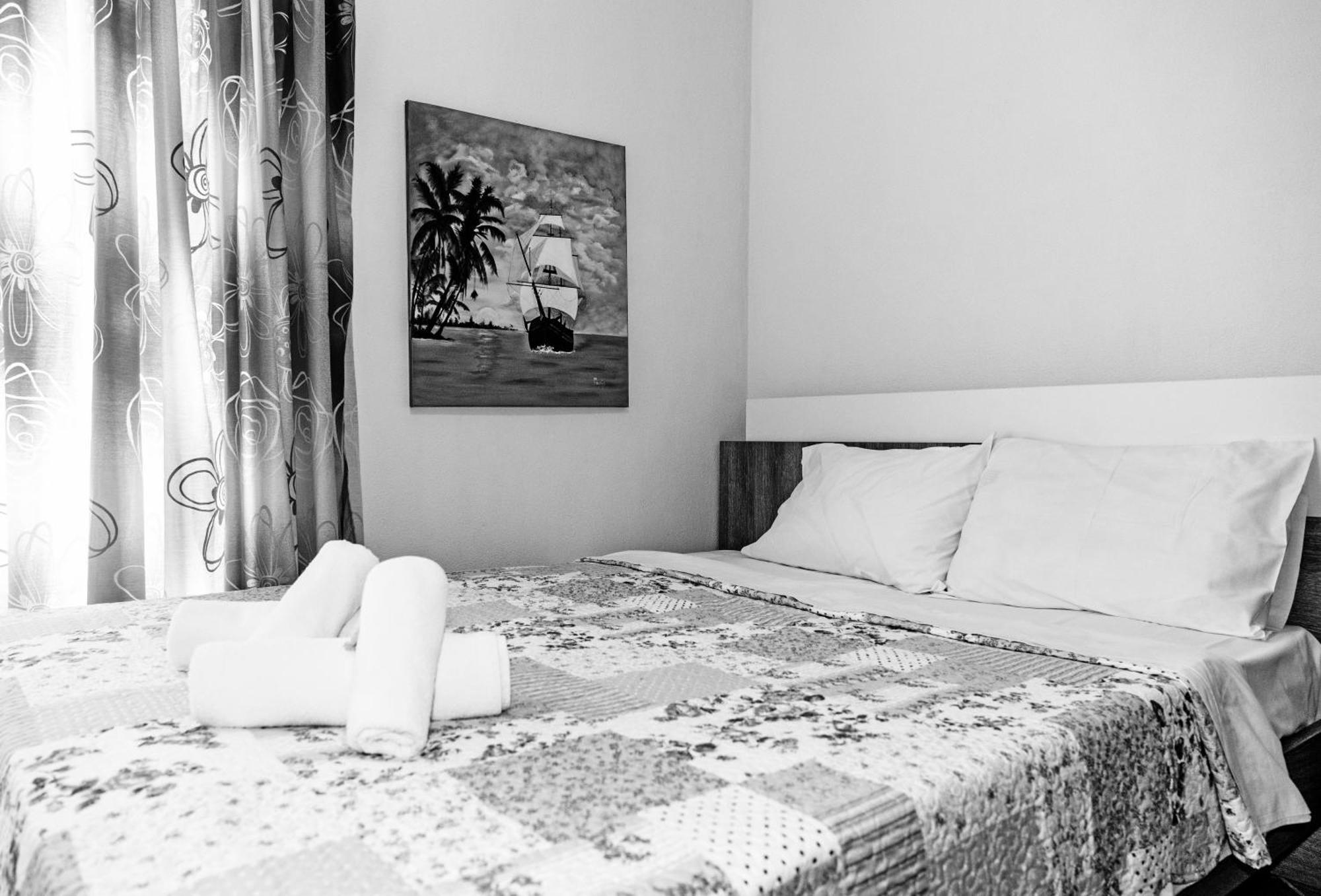 La Luna House Пефкохорі Екстер'єр фото